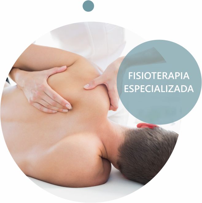 Mãos a fazer massagem numa omoplata de uma pessoa.