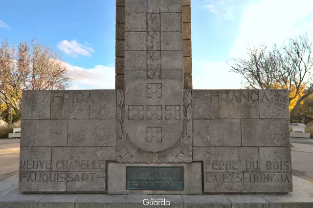 Monumento de Homenagem aos Mortos na Grande Guerra 1914/1918 - Inscrições no granito (foto de 2020)