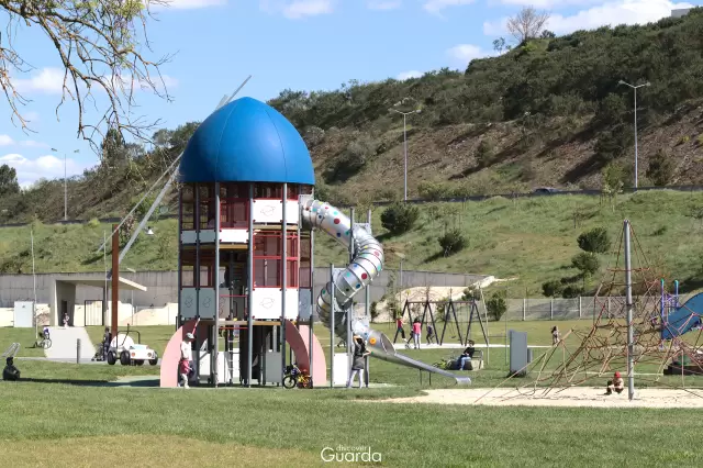 Parque Urbano do Rio Diz - Parque Infantil (foto de 2013)