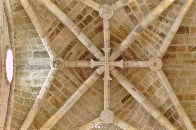 Sé Catedral - Pormenor da Cruz de Cristo (foto de 2018)