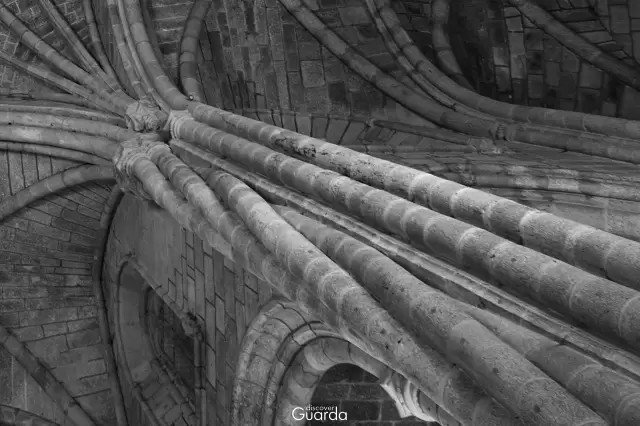 Sé Catedral - Pormenor das Colunas Torsas (foto de 2017)